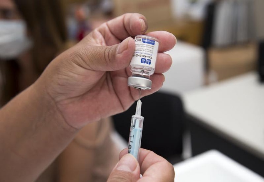 El año que viene Rusia registraría su quinta vacuna contra el COVID-19