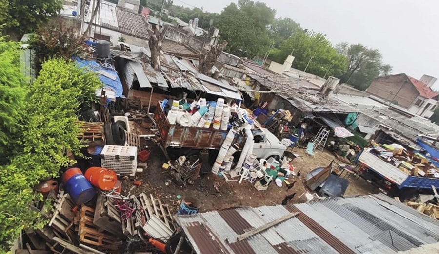 Vecinos de Hernández reclaman nuevamente por la negligencia municipal