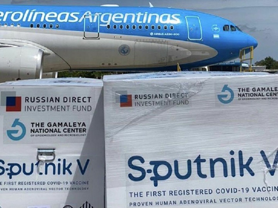 Este domingo llega al país un nuevo vuelo con vacunas Sputnik V