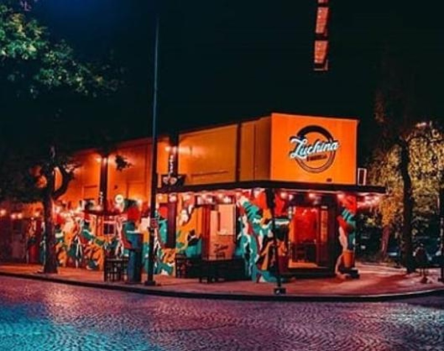 Una conocida pizzería platense busca personal para integrar a su local