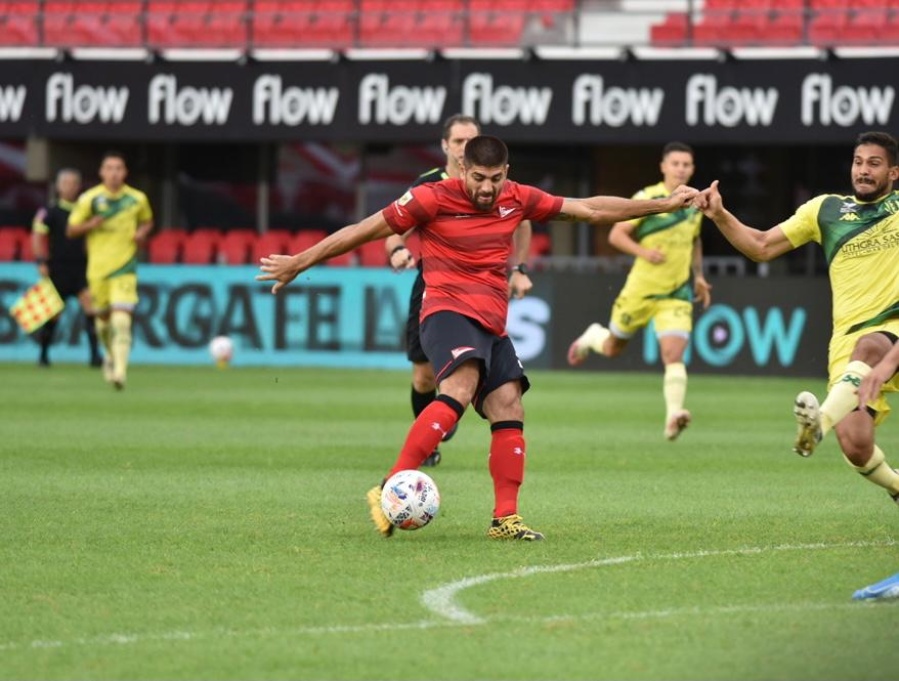 Estudiantes rompió la mala racha y ganó en UNO