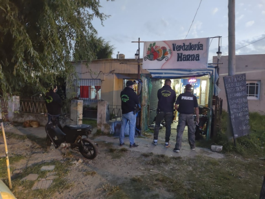 Usaba su verdulería como pantalla para vender droga en Ensenada